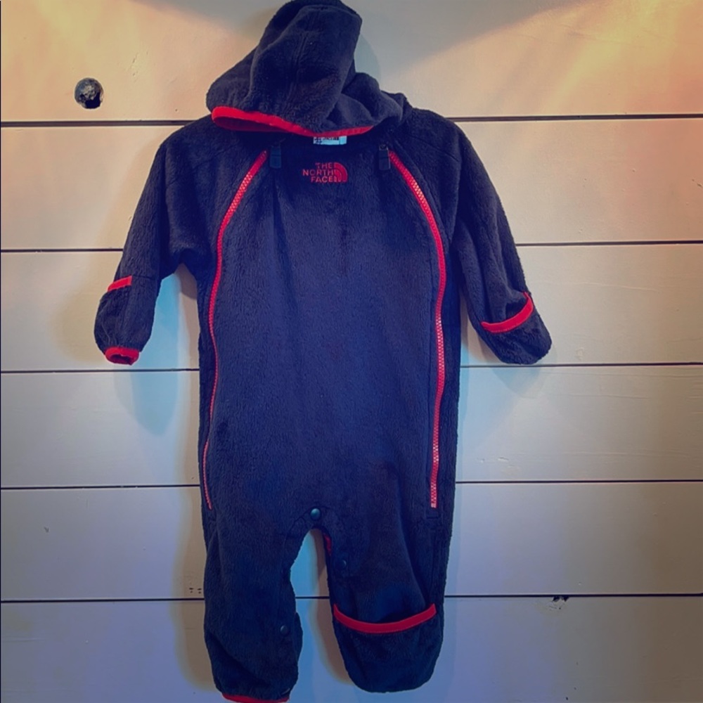 Northface  body suit EUC